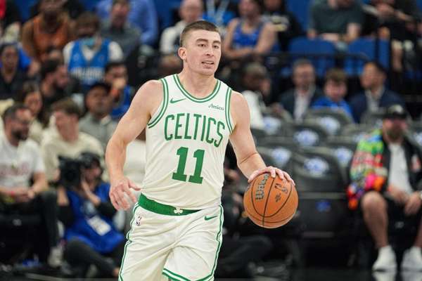 绿军替补席冰封之夜！普理查德24分钟哑火记 三分线外5投全铁